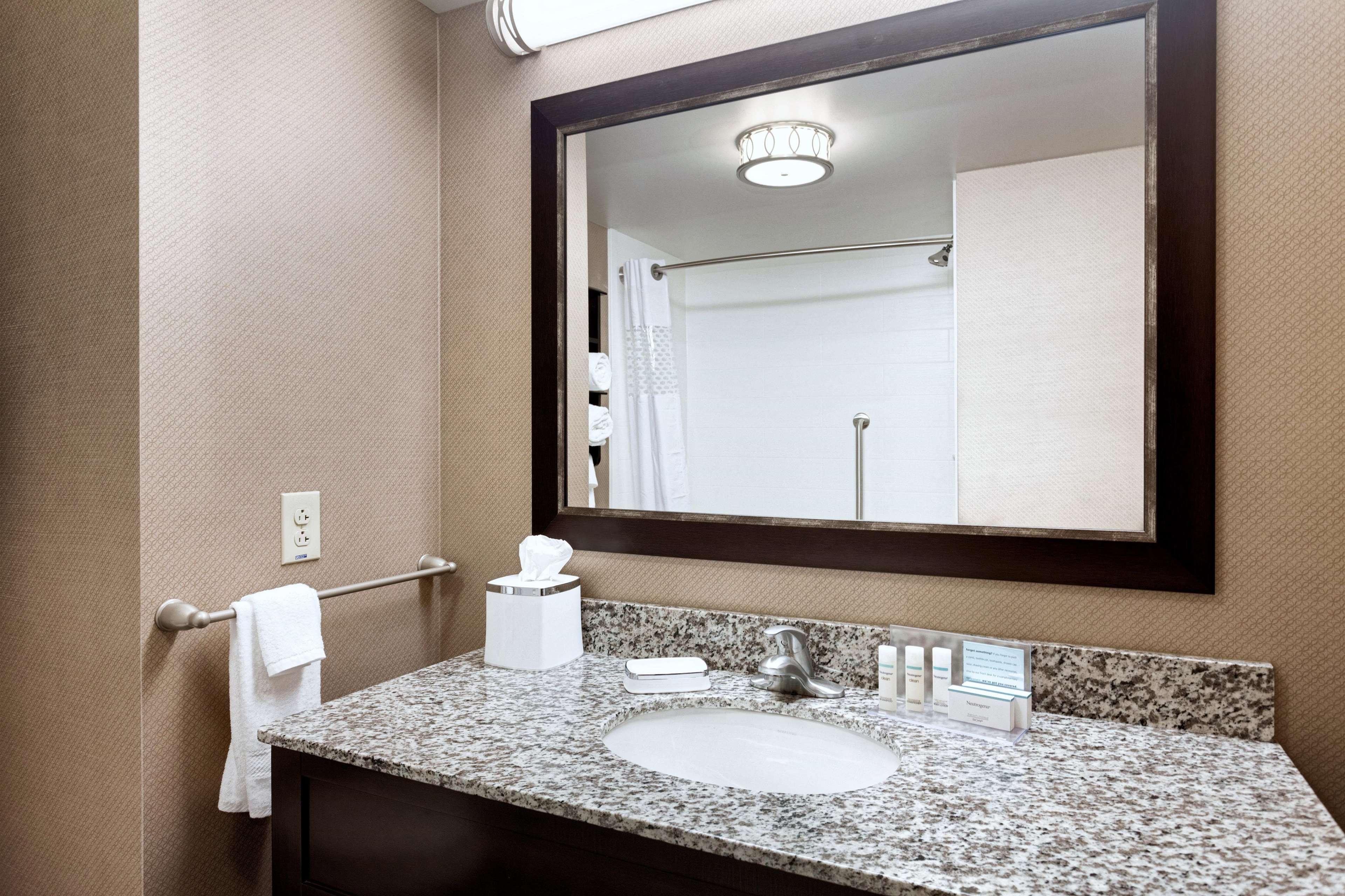 Hampton Inn Lewiston-Auburn Εξωτερικό φωτογραφία