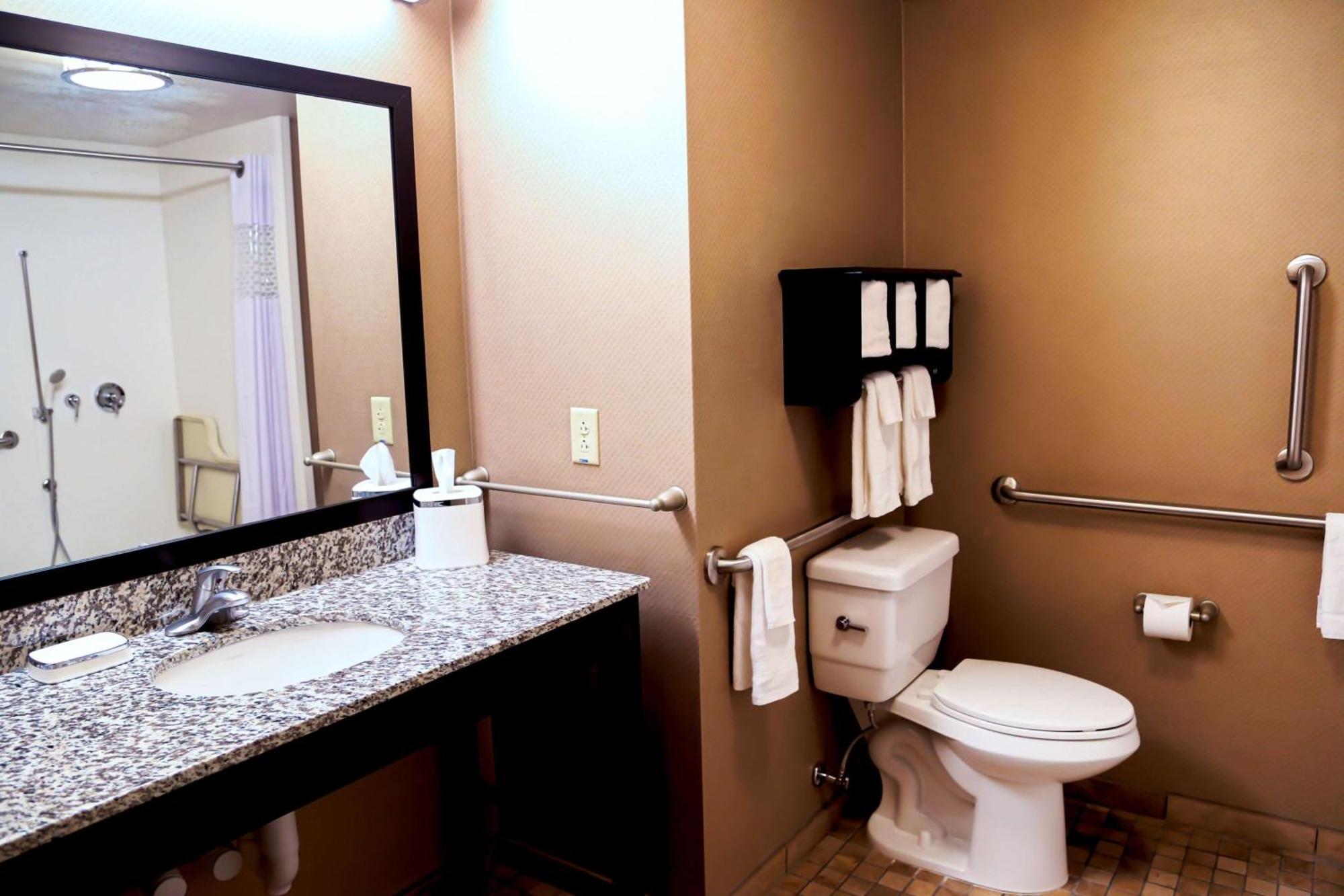 Hampton Inn Lewiston-Auburn Εξωτερικό φωτογραφία