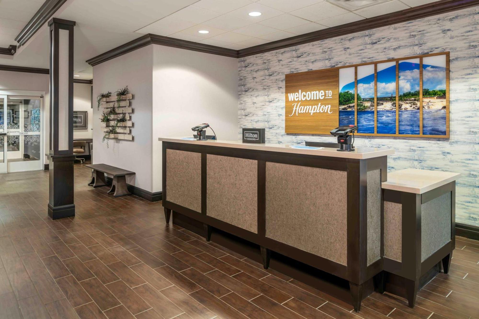 Hampton Inn Lewiston-Auburn Εξωτερικό φωτογραφία